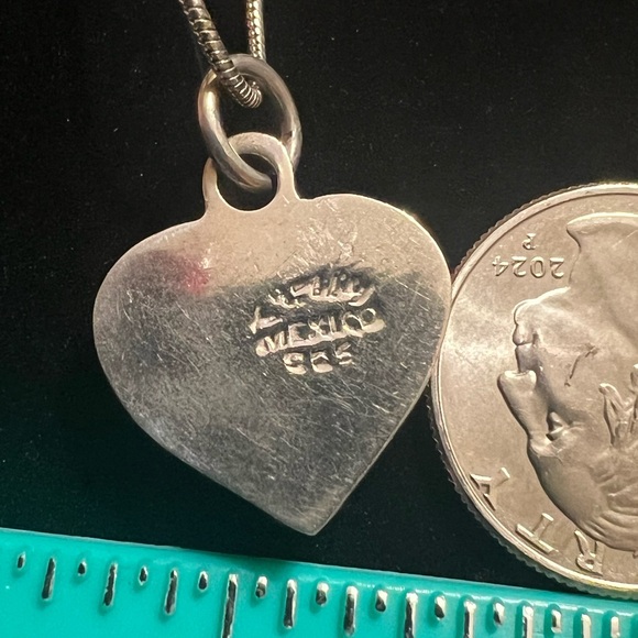 TAXCO STERLING SILVER BLACK ONYX HEART PENDANT NECKLACE - Picture 4 of 6